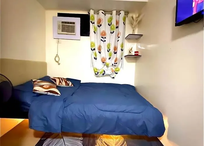 Aparthotel Type Unit For 2 In Mother Ignacia Quezon City, Near Abs Cbn
